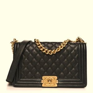 CHANEL Caviar Quilted Medium Boy Flap NEW